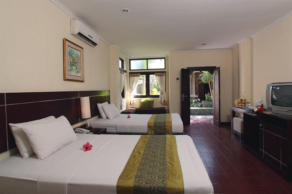 Adi Dharma Hotel Legian Exterior foto